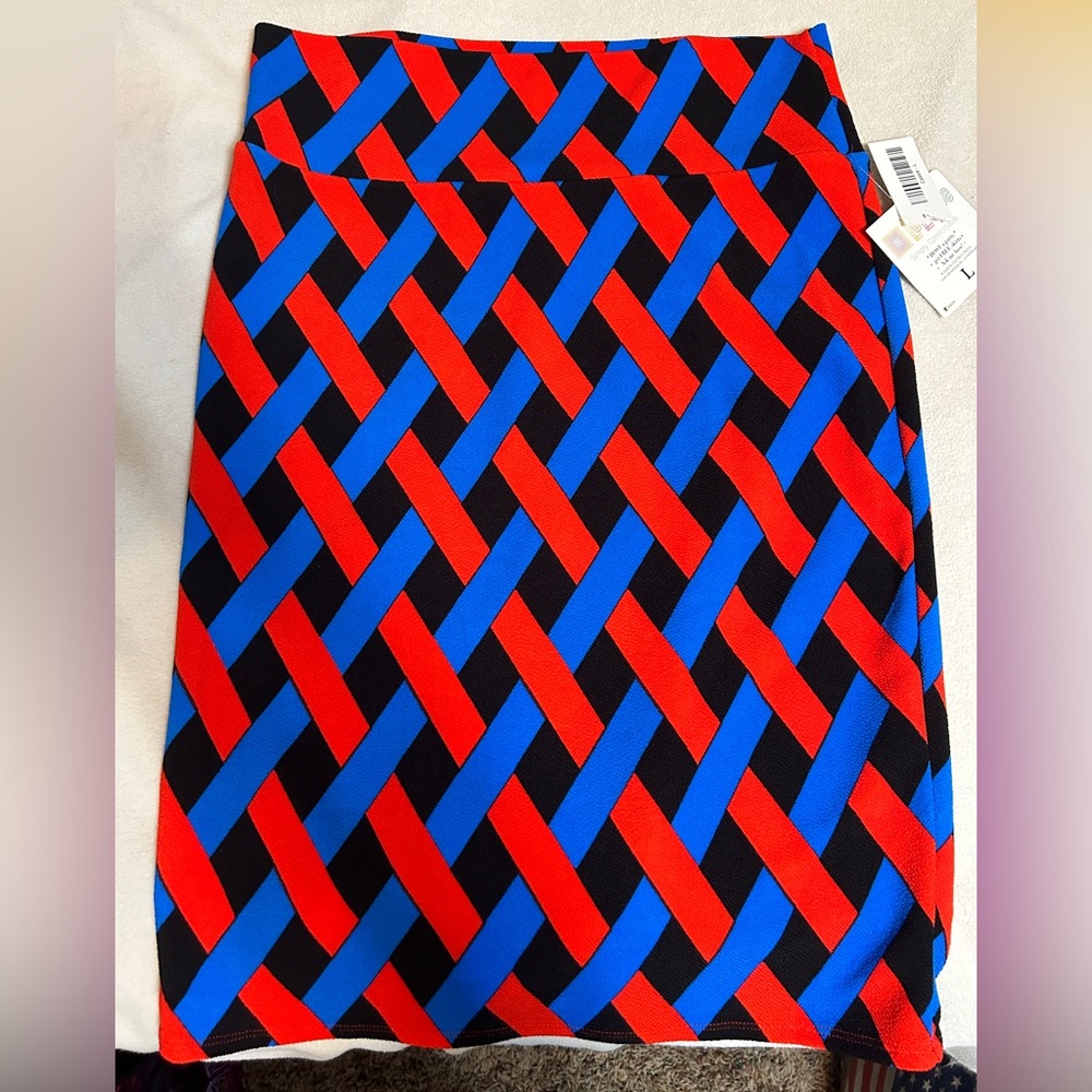 NWT womens size large lularoe Cassie